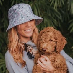 Katydid Vintage Blue Daisy Bucket Hat New