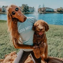 Katydid Dog Mom Graphic Print Tee